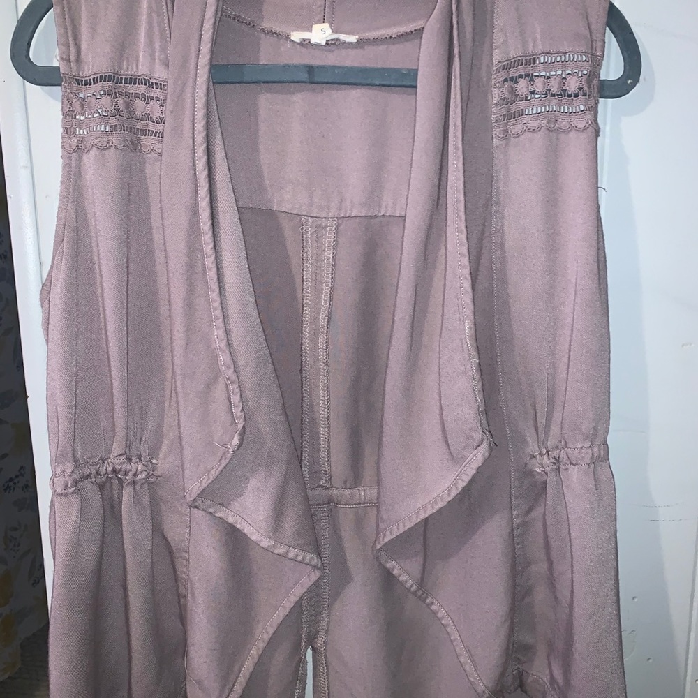 Maurices light weight fashion vest!